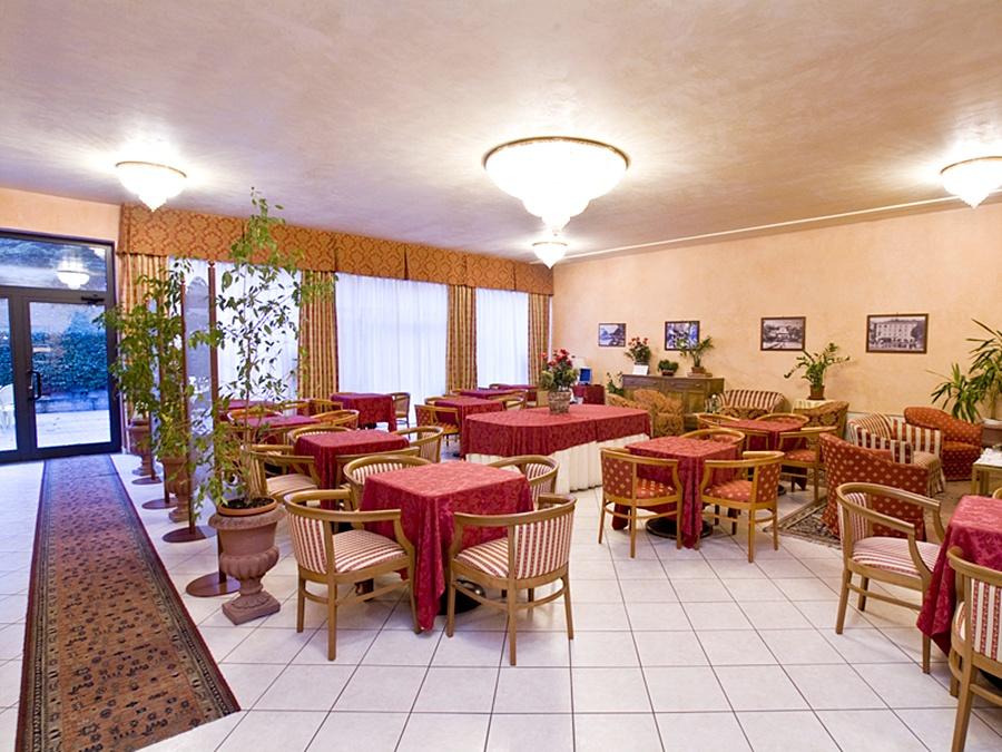 Hotel Roma Porretta Terme Restaurant photo